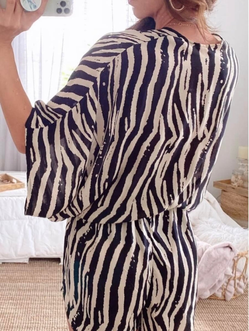 Chic V-Neck Striped Romper - Stylz Select