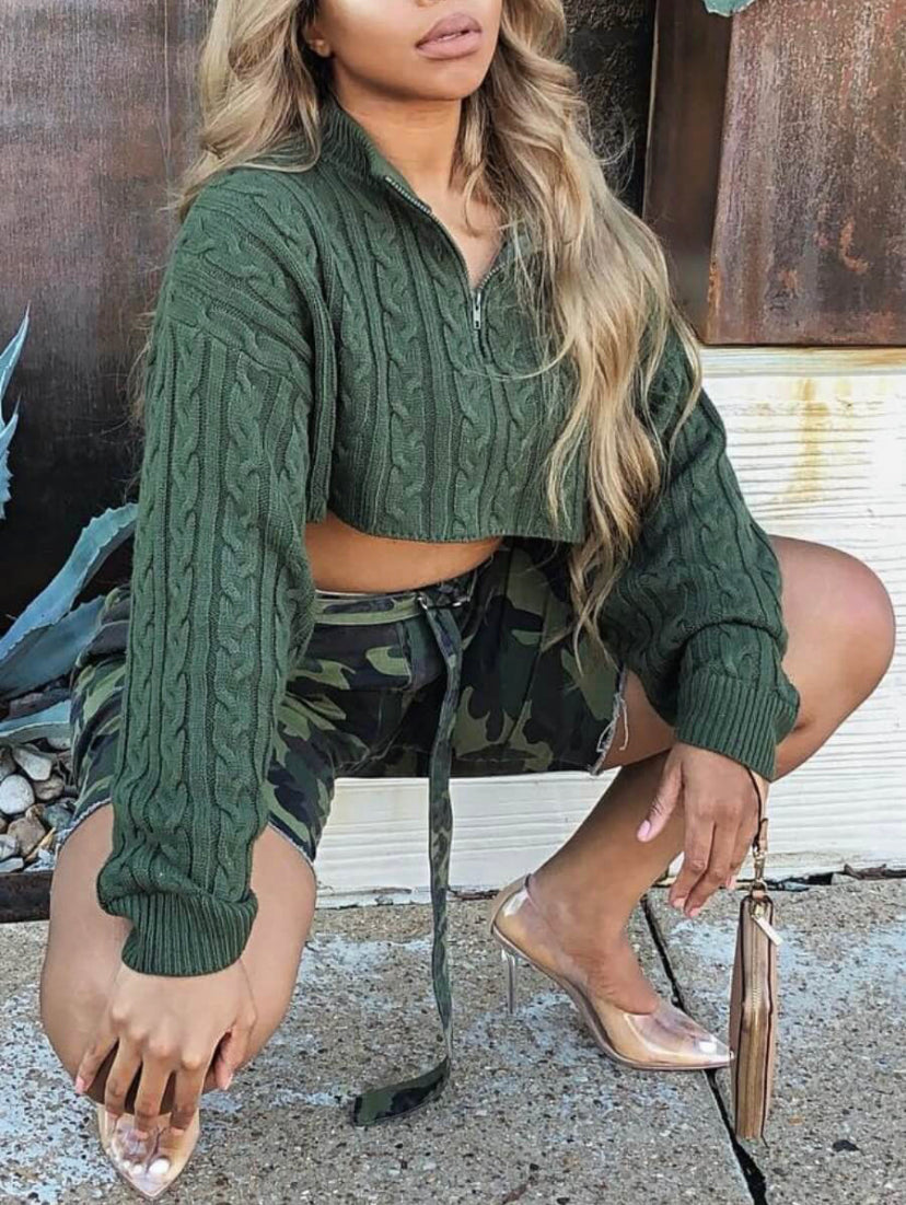 Stylish Turndown Collar Front Zip Crop Top Army Green Sweater - Stylz Select